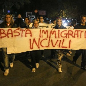 Cittadini manifestano a Tor Sapienza