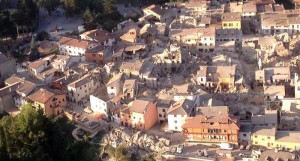Terremoto, foto di Amatrice scattata da bordo dell'eliambulanza
